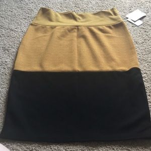 Cassie skirt